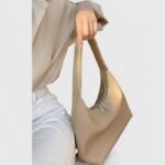 City Loop Fancy Shoulder Bag - Image 8