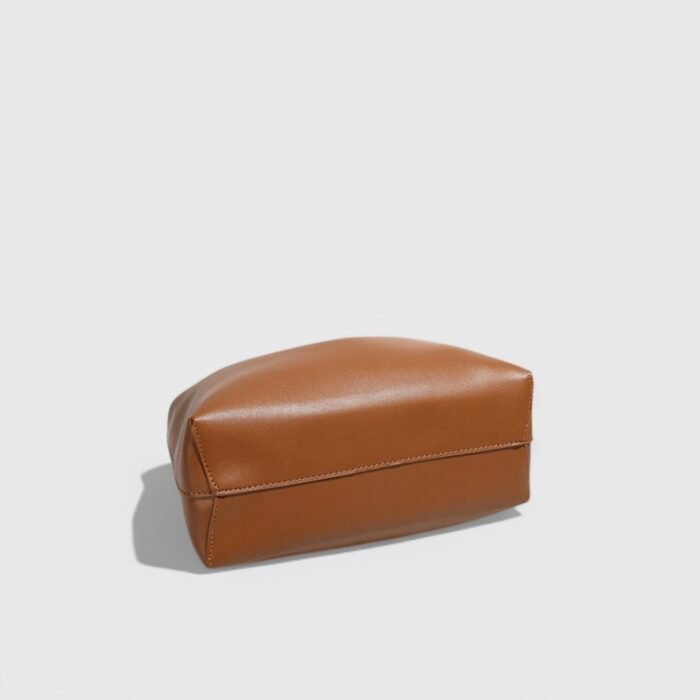 City Loop Fancy Shoulder Bag - Image 13