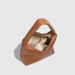 City Loop Fancy Shoulder Bag - Image 10