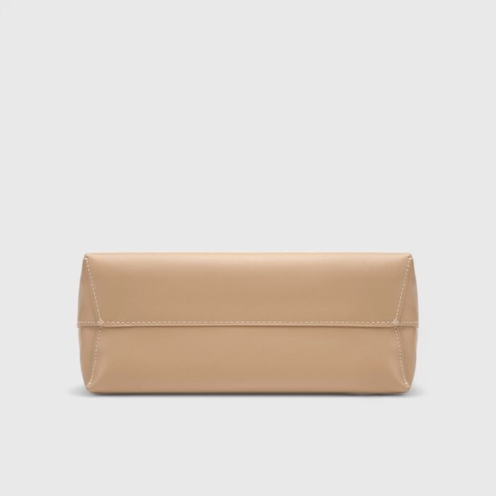City Loop Fancy Shoulder Bag - Image 16