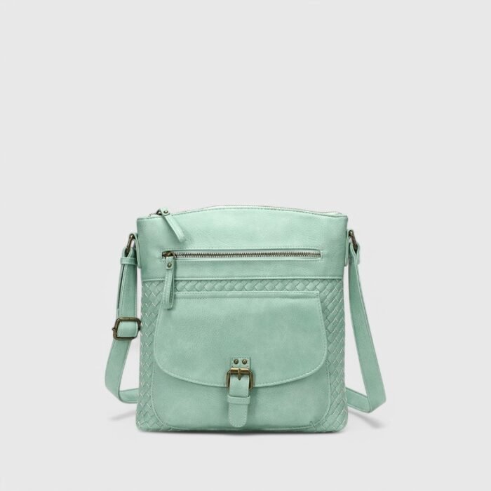 The Chic Companion - Image 7