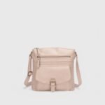 The Chic Companion - Image 10