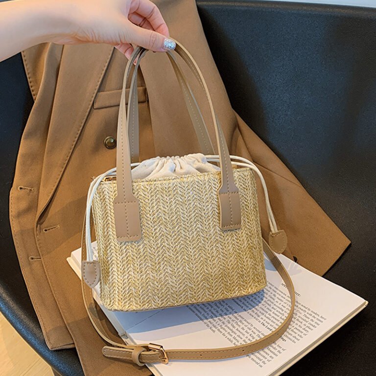 Street Style Straw Crossbody khaki Bag