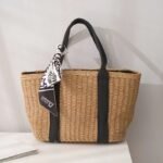RetroWeave Straw crossbody Bag Khaki