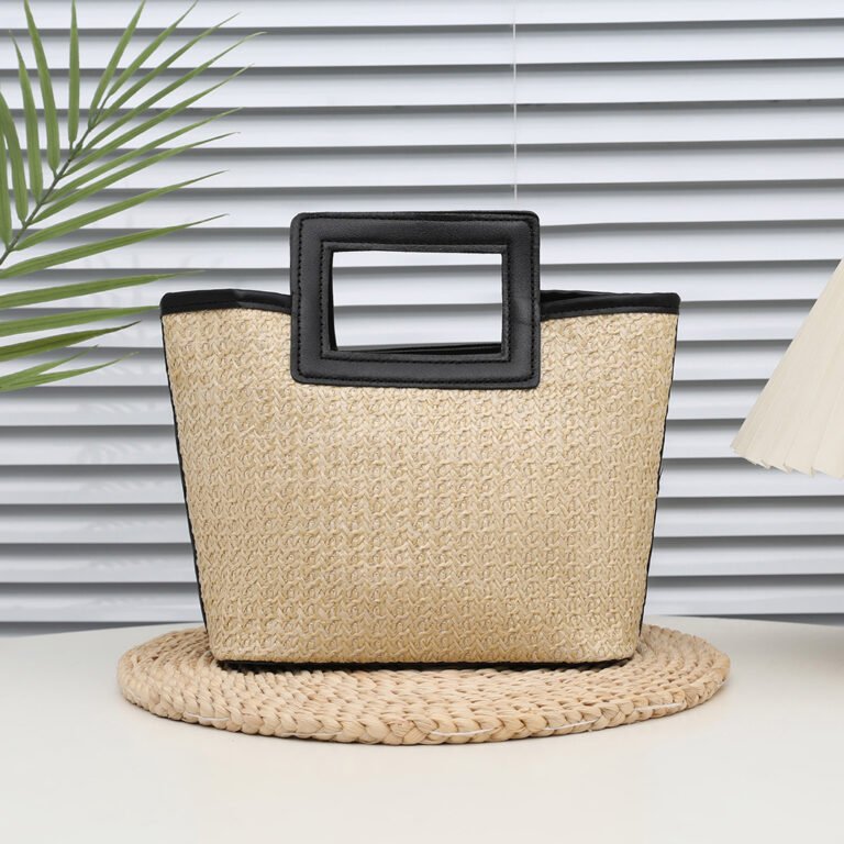 BreezeLine Straw Crossbody Bag