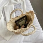 TwinHue Straw Crossbody Bag - Image 3