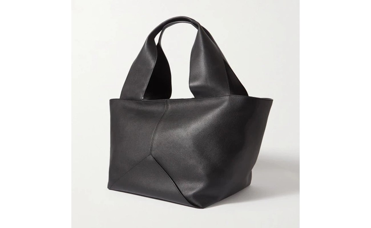 Retro Weave Suede Bucket Bag