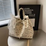 Trend Stitch Nylon Bag White