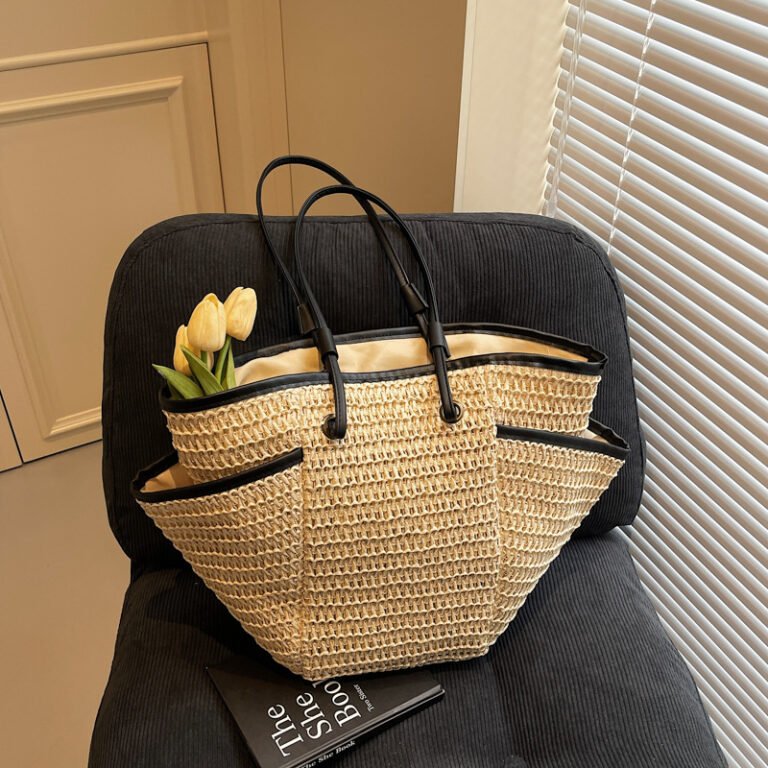 Pharamon Tote Bag off white