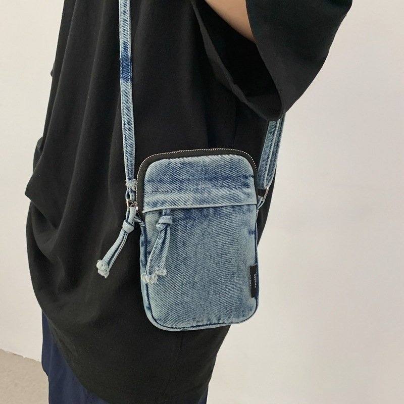 Daze Cellphone Bag